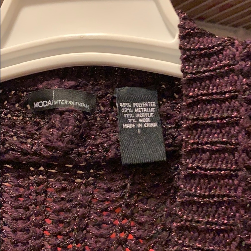 Sweater - Picture 6 of 7